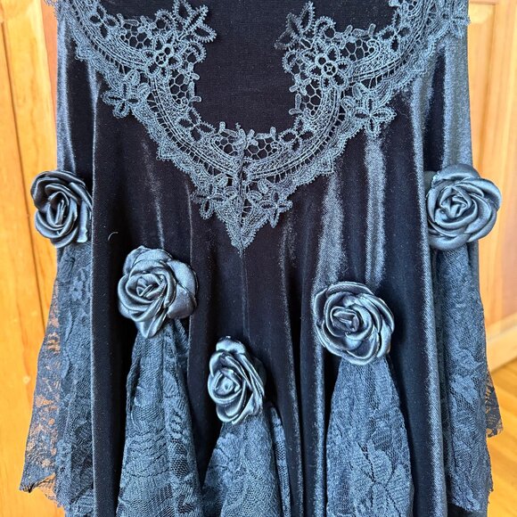 Gothic Victorian Visual Kei Velvet & Lace Black Rose Fury Mermaid Long Skirt - Picture 4 of 8